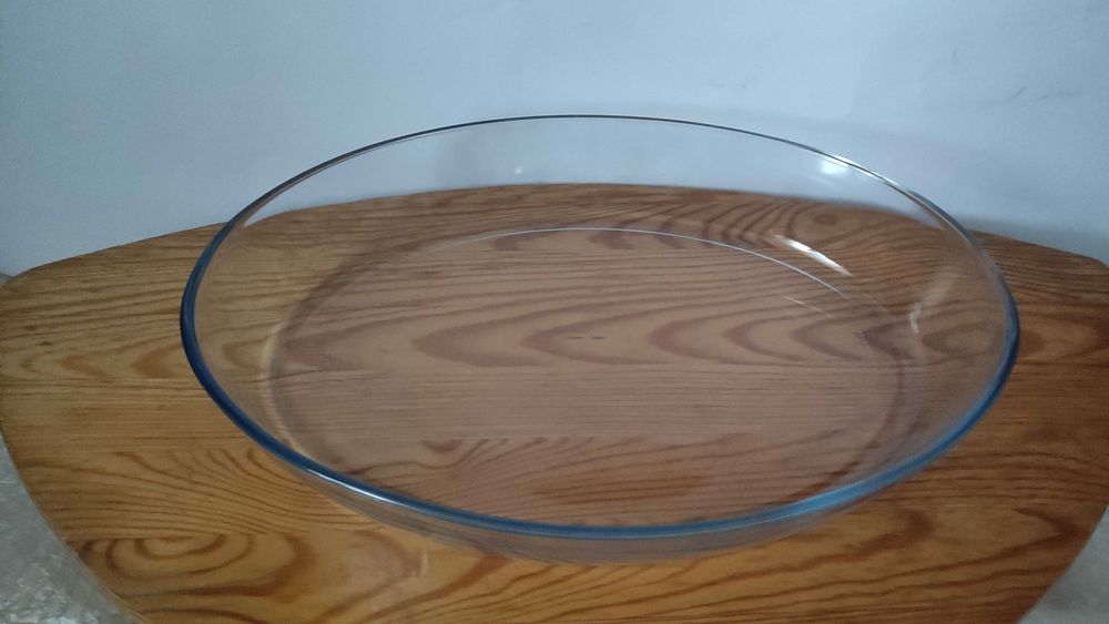 Голяма овална тава от огнеупорно стъкло