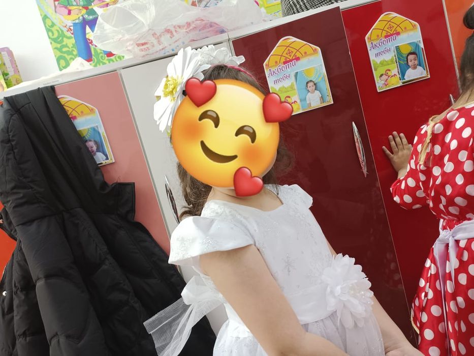 Прокат костюмов и платья