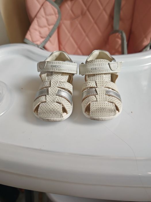 Детски обувки за прохождане