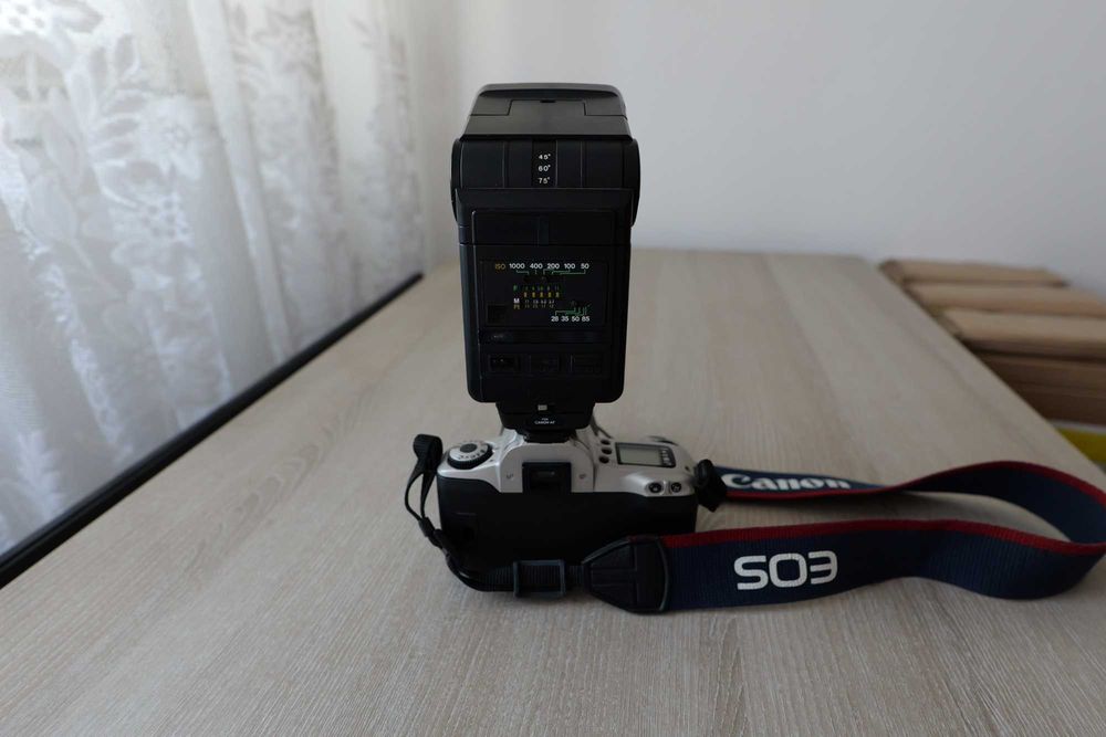 Canon EOS 300 pe film