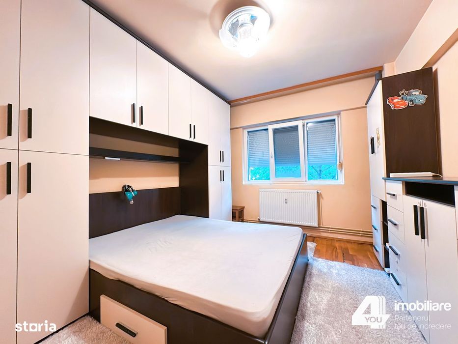 Apartament 2 camere Zona Boul Rosu , 70 mp, et. 1/4 cu termoteca