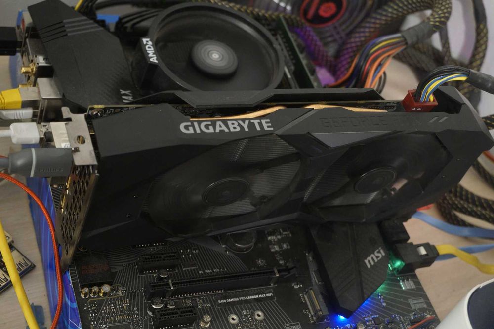 Видеокарта RTX 2070 8GB Gigabyte / вкл ДДС