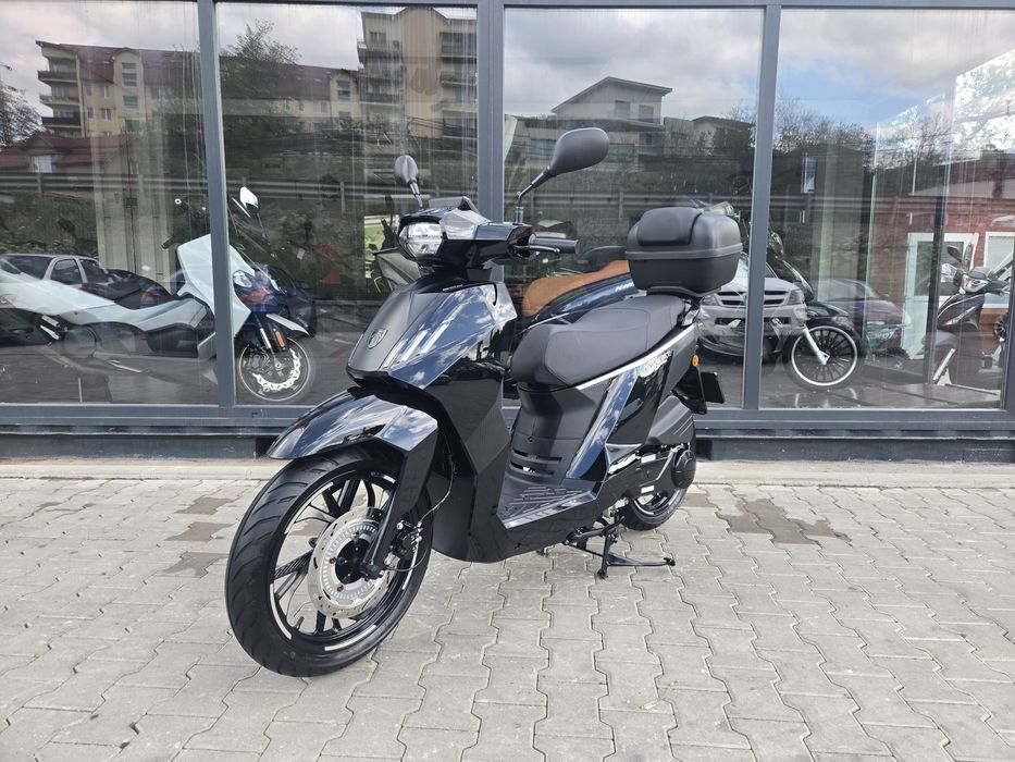 Peugeot Tweet 200 cc - 2024 - 800 km - Transport Gratuit - Garantie -