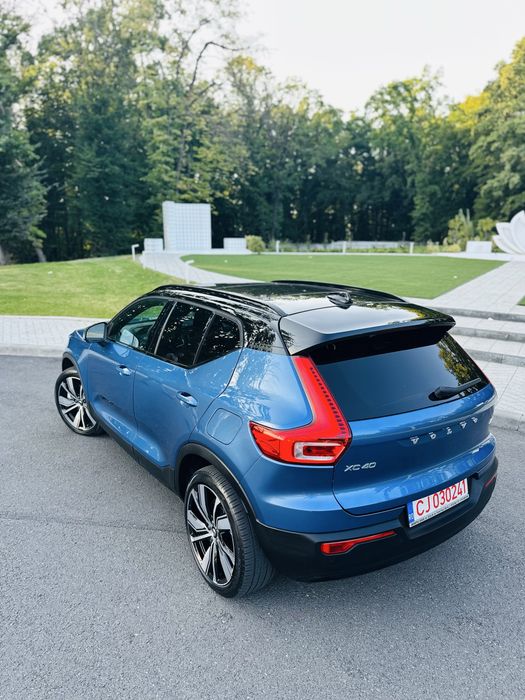 Volvo xc40 R-line Recharge 4x4
