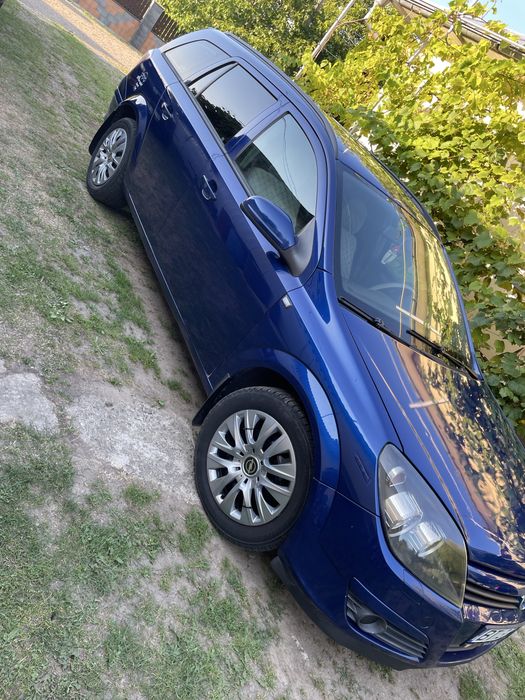 Opel Astra H 1,7 diesel
