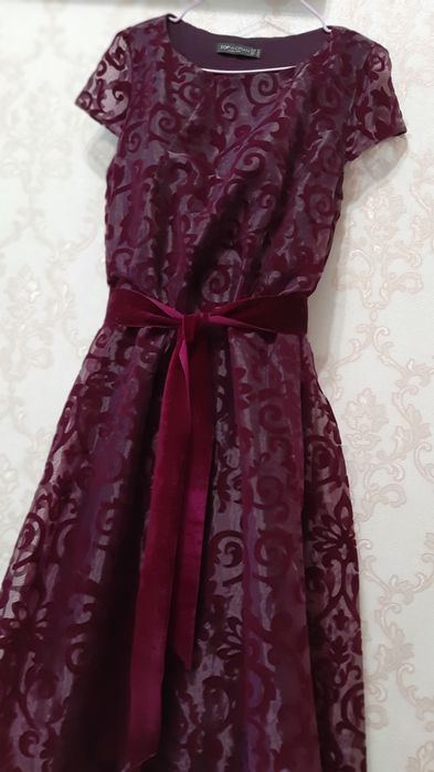 Платье вечернее, бордовое.