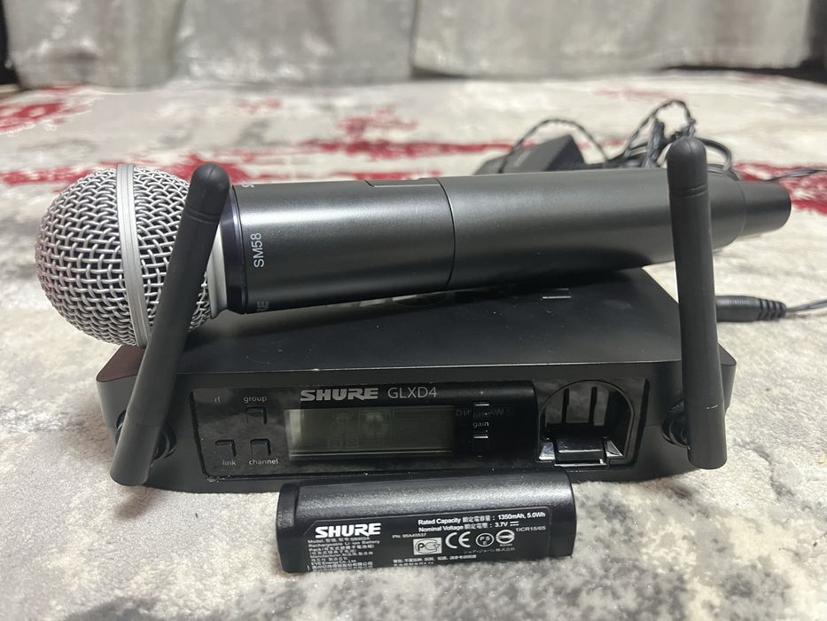 Microfon SHURE GLXD4 beta58