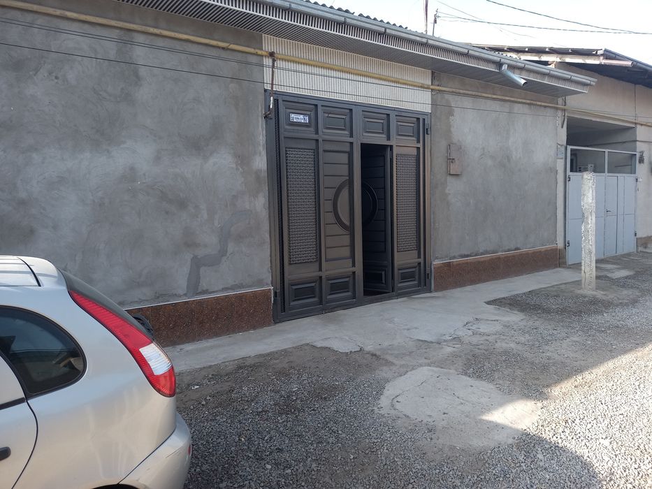 Продаётся срочна дом 5.2 соток.