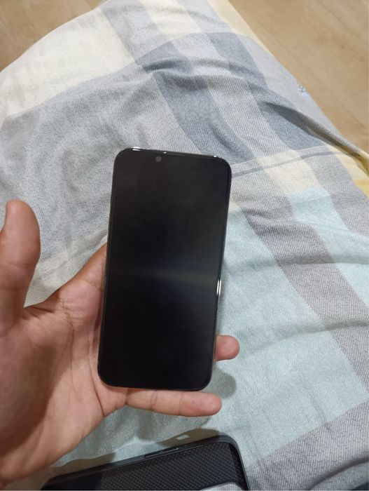 Iphone 13 pro green