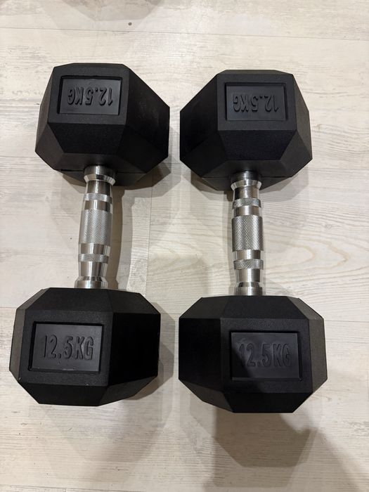 Хексагонални дъмбели 2 € кг