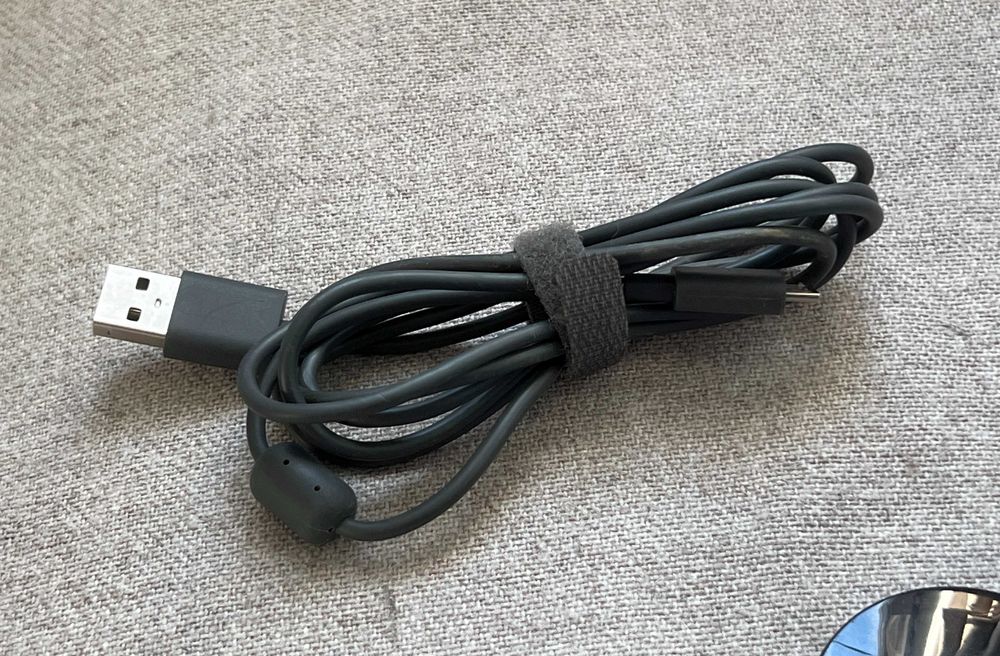 Google Chromecast HDMI streaming media player original fara alimentato