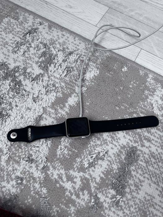 Apple watch 3 ……….