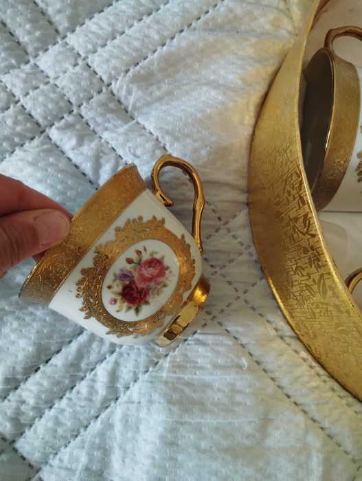 Продавам сервиз за кафе или чай