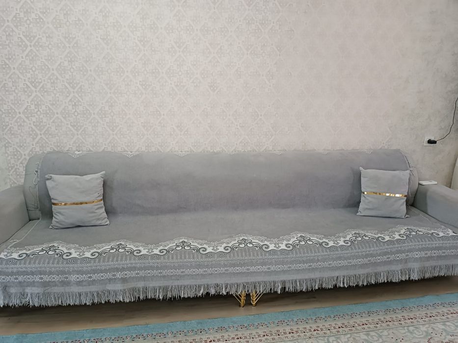 Диван для гостиной