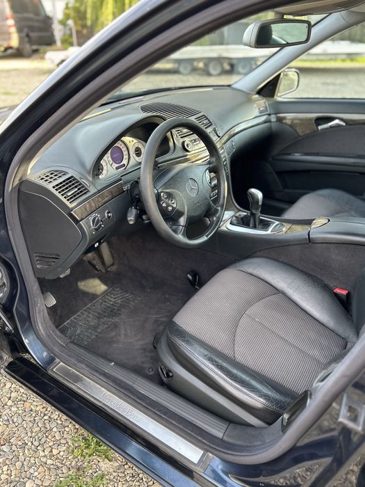 Mercedes Benz E class w211 •Diesel • 2.2 • Manual • Parc auto • Rate • Cash • Transfer bancar