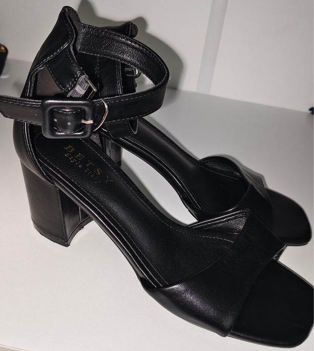 Продам туфли продам