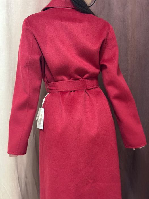 Продам пальто MaxMara