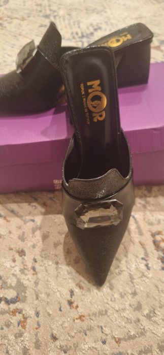 Продам красивие туфли