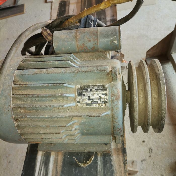 Ел двигатели монофазни и трифазни