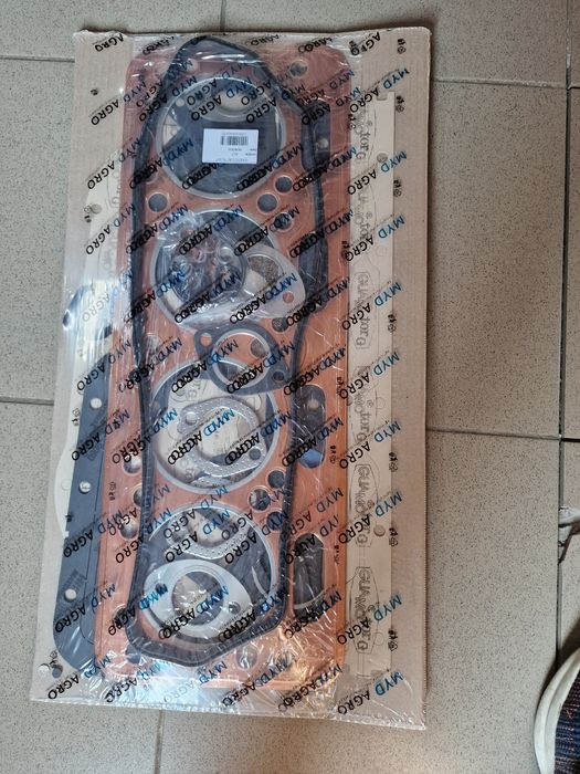 Set garnituri tractor fiat 850 garnituri motor toate preț 850 lei orig