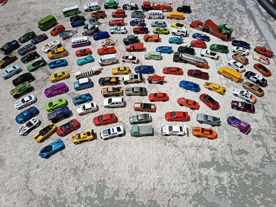 Клавиатура и наушники