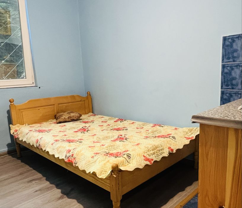 Дава се под наем Едностаен апартамент в Благоевград, Еленово 1 - 30 кв.м за 127.5 € - Снимка #1