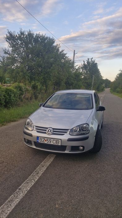 Vând golf 5 1.4 fsi