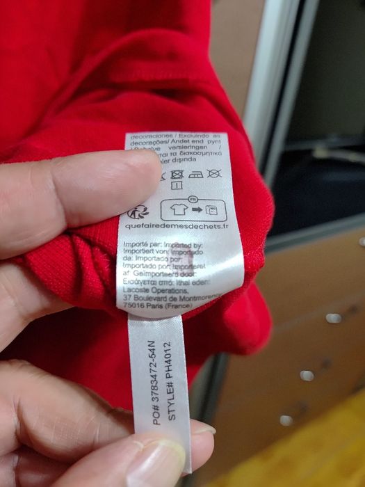 Tricou Lacoste..