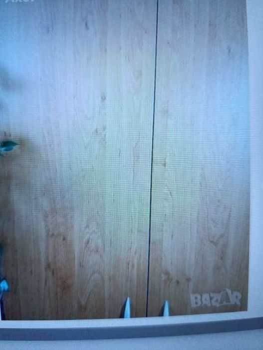 Нов трикрилен гардероб