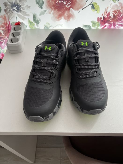 Маркови обувки Under Armour