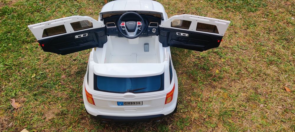 Акумулаторна количка джип