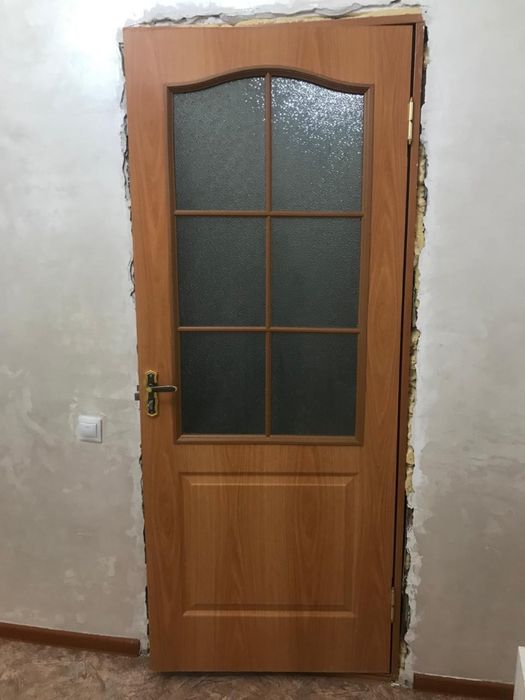 Продам срочно дверь