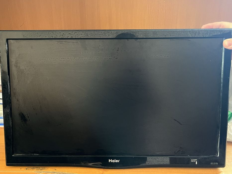 Телевизор Haier в хорошем состоянии