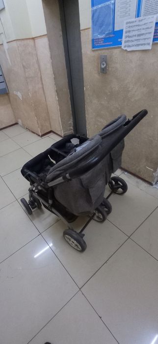Коляска 2х местная