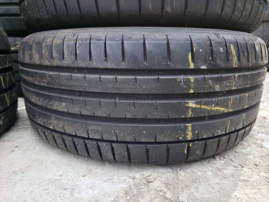2 Anvelope de VARA - 225/45/17 94Y - FALKEN Azenis - Stare F BUNA - DOT 2024 !