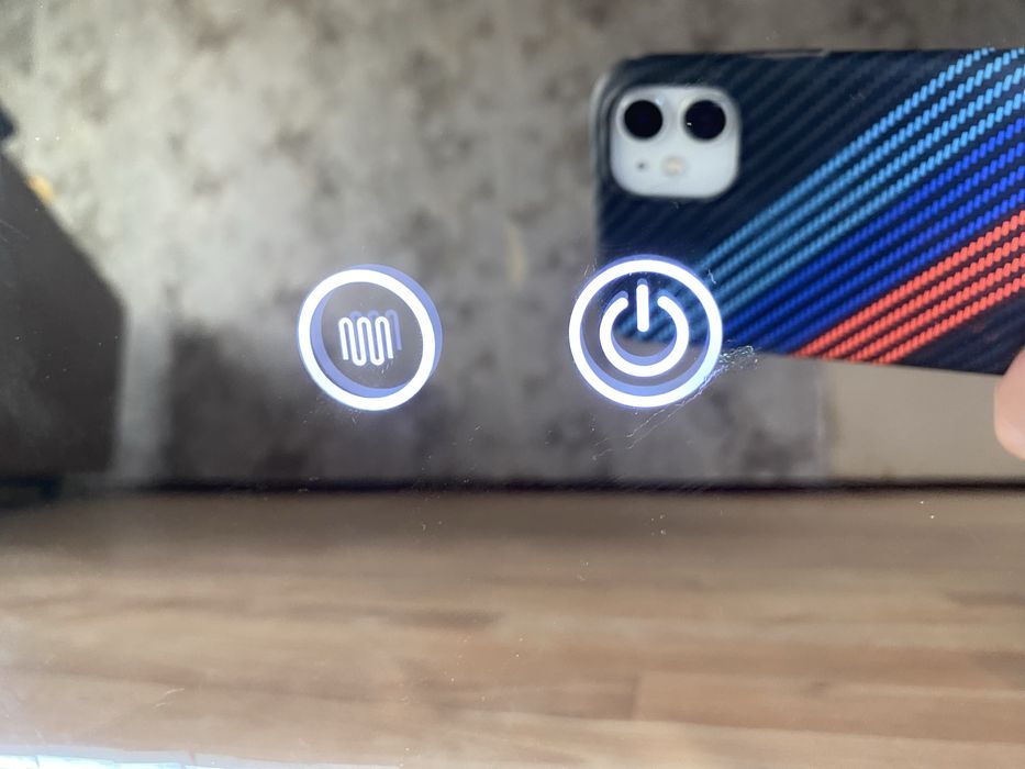 Зеркала со светом.