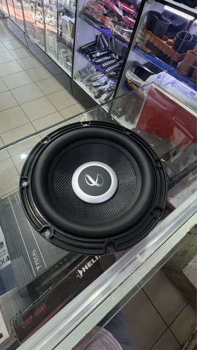 infinity Kappa 800 W