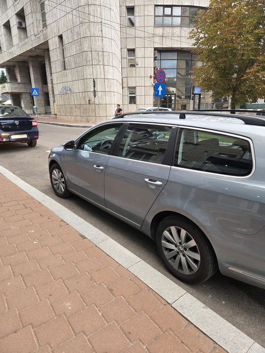 VOLKSWAGEN Passat 0 — imagine 2