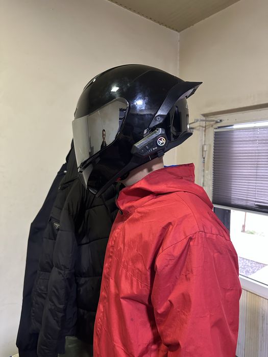 мотошлем почти новый