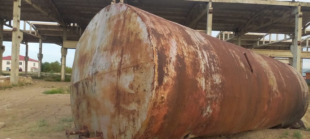 Срочно продам Емкость