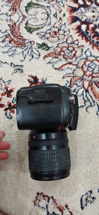 Nikon d 7000 foto aparati sotiladi