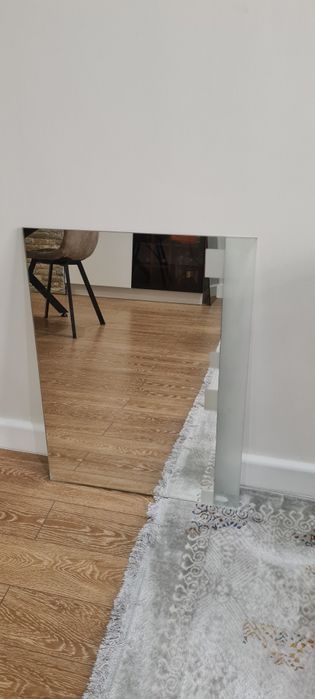 Зеркало настенное