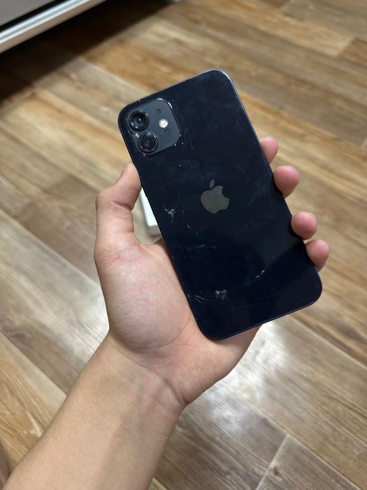iPhone 12 Black 128 GB