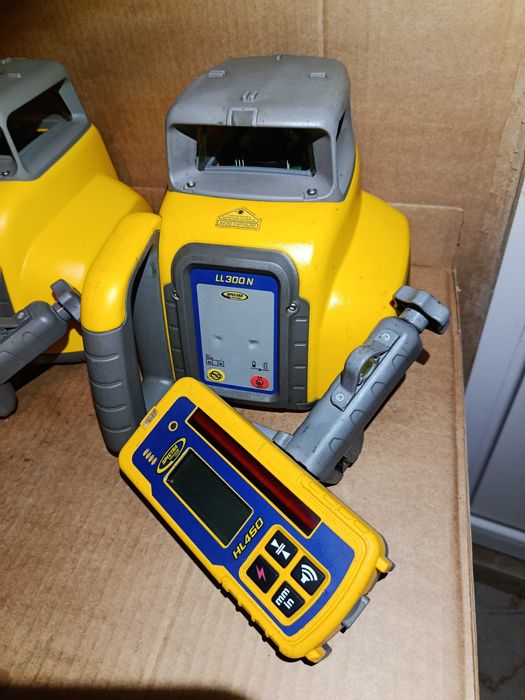 Nivela Laser ROSU SPECTRA LL300N HV302 UL633N Receptor HL760 HL450