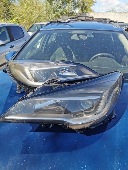 Faruri Opel Astra K EUROPA far stanga  39158005 far dreapta 39158006