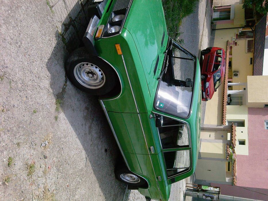 Продава се Лада 1500S (21061)