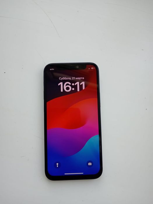 Айфон 12 мини сатылады срочна.