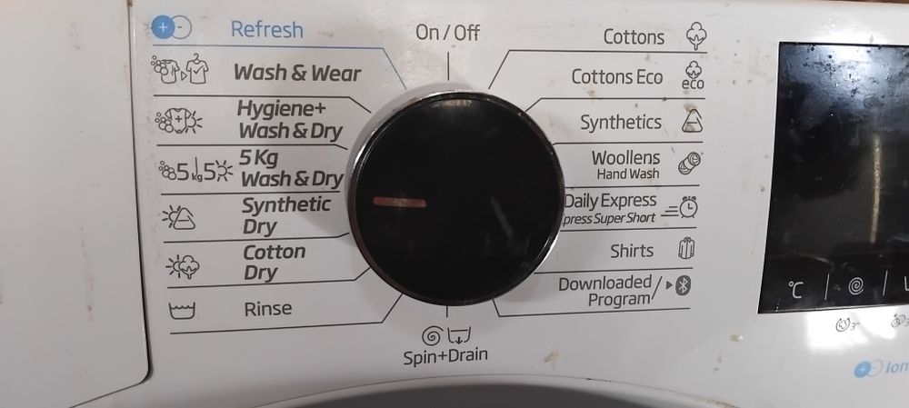 Комбинирана пералня със сушилня