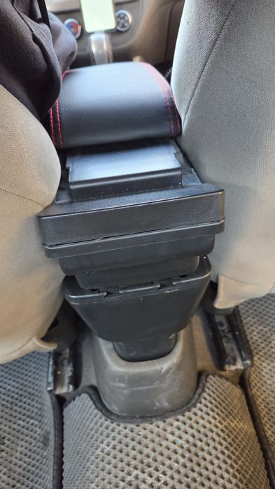 Подлокотник на кобальт