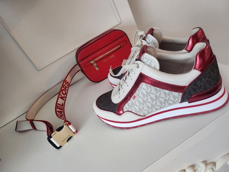 Кецове и чанта Michael kors